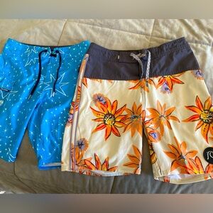 🏄🏼‍♂️ Set of 2 Volcom & Quicksilver Boys Board Shorts 🏄🏼‍♂️